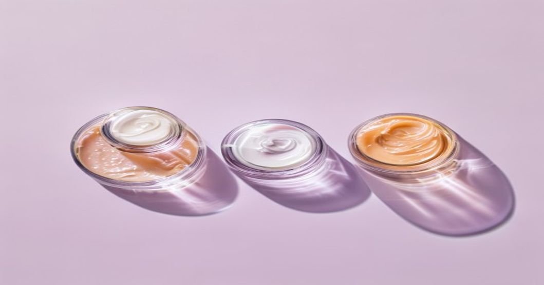Comparison of different peptide eye cream textures and formulations for various skin types
